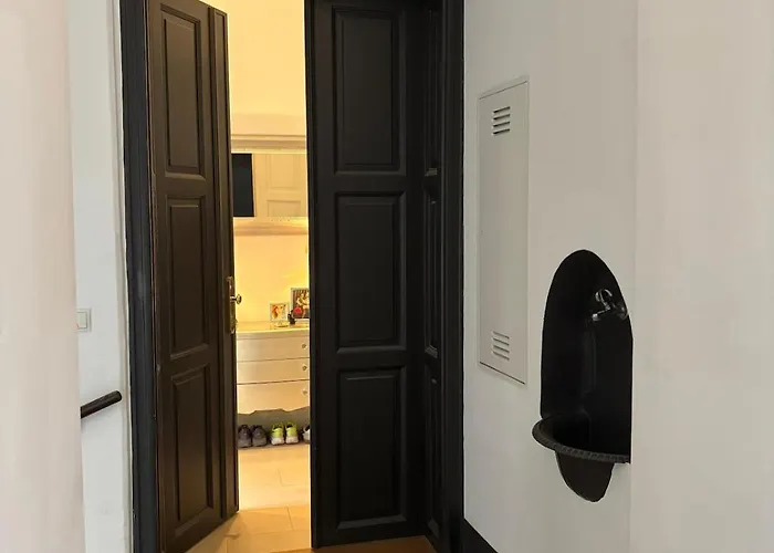 Center - Stylish 2-room *