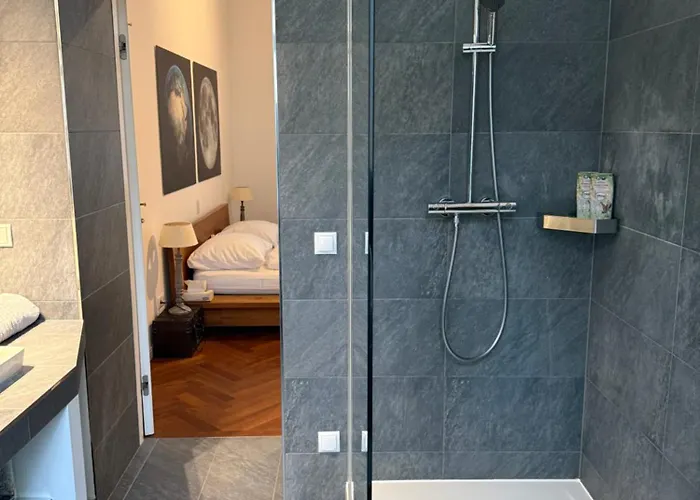 Center - Stylish 2-room