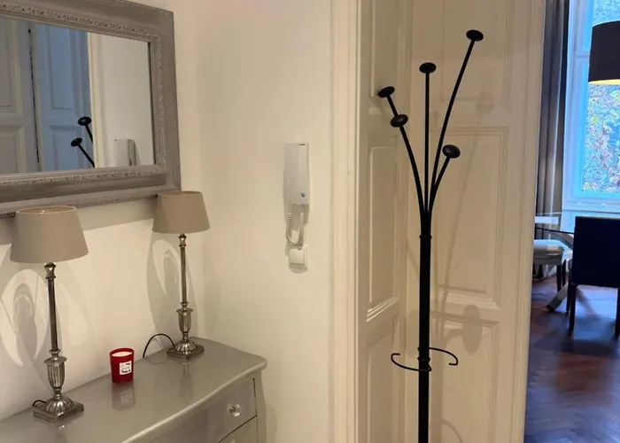 Apartmán Center - Stylish 2-room *